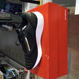 New Balance Sneakers Light Cyclone 9.5 M